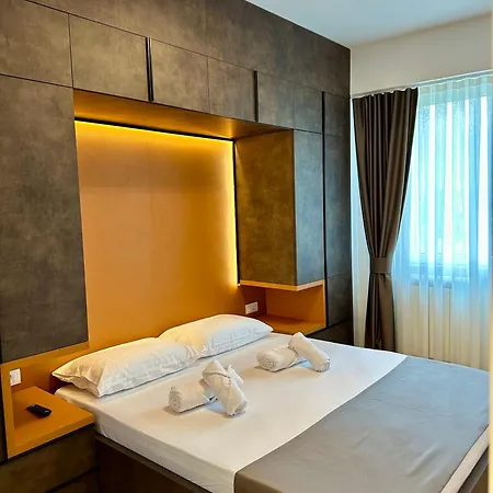 Emerald Luxury *