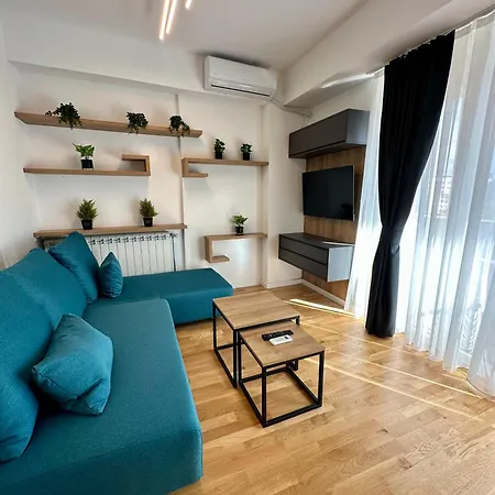 Emerald Luxury Апартаменты